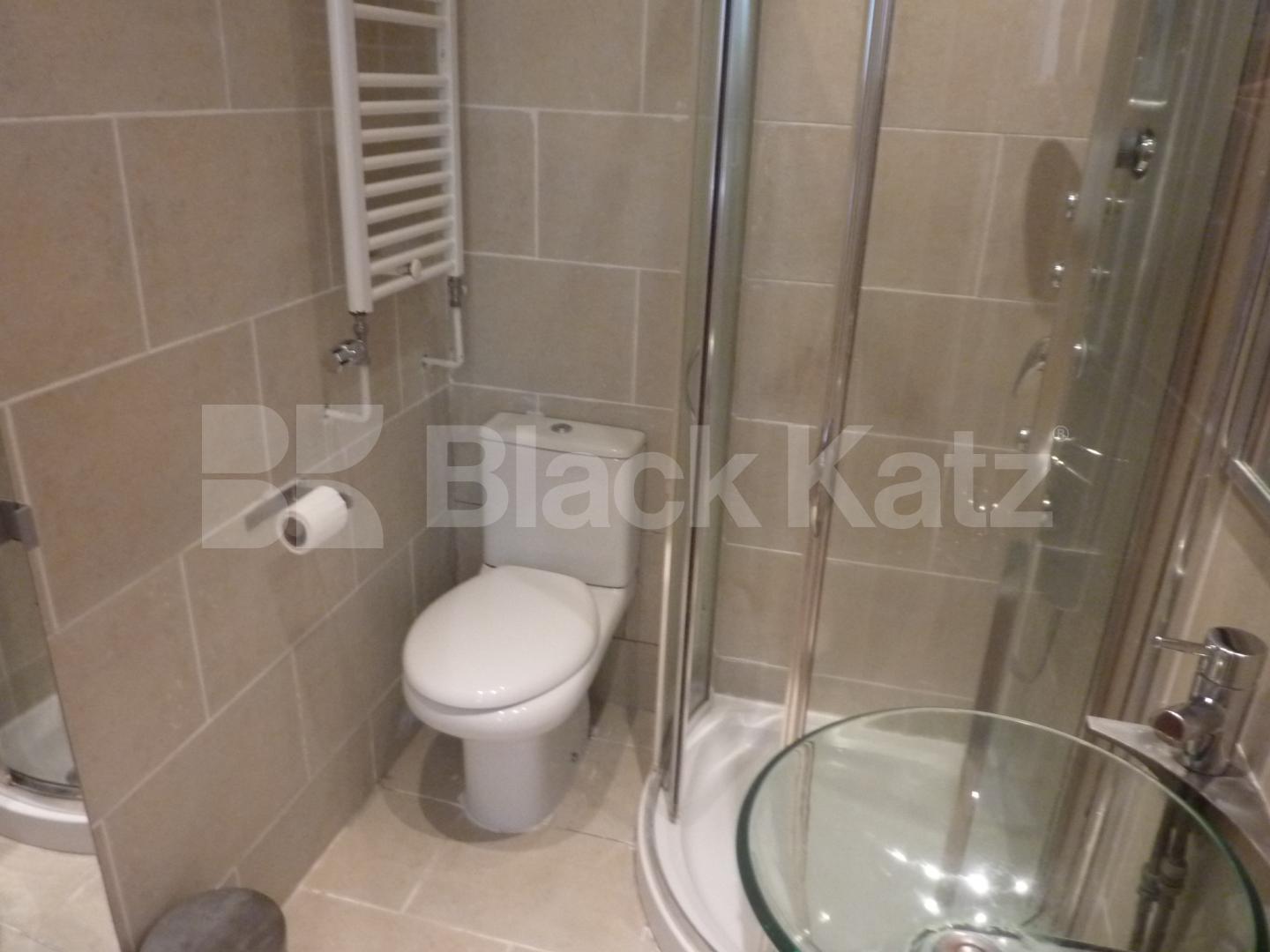 			NEW INSTRUCTION! INCLUSIVE OF ALL BILLS!, 1 Bedroom, 1 bath, 1 reception Flat			 Westbourne Terrace Road, BAYSWATER